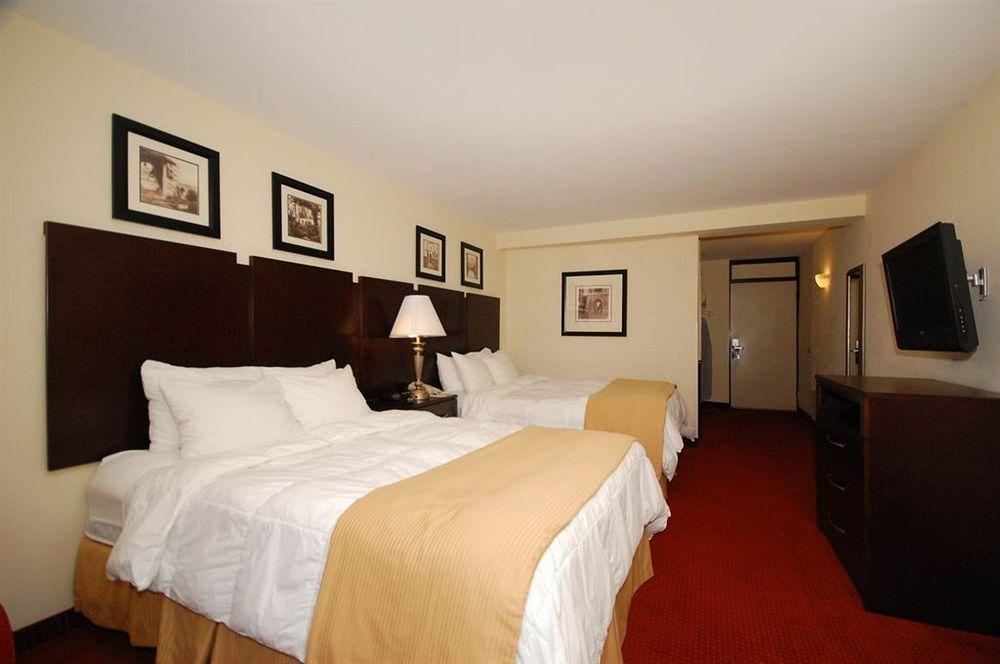 Magnuson Hotel Nashville North Goodlettsville Exterior photo