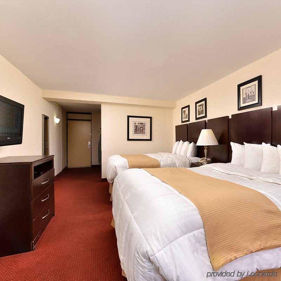 Magnuson Hotel Nashville North Goodlettsville Exterior photo
